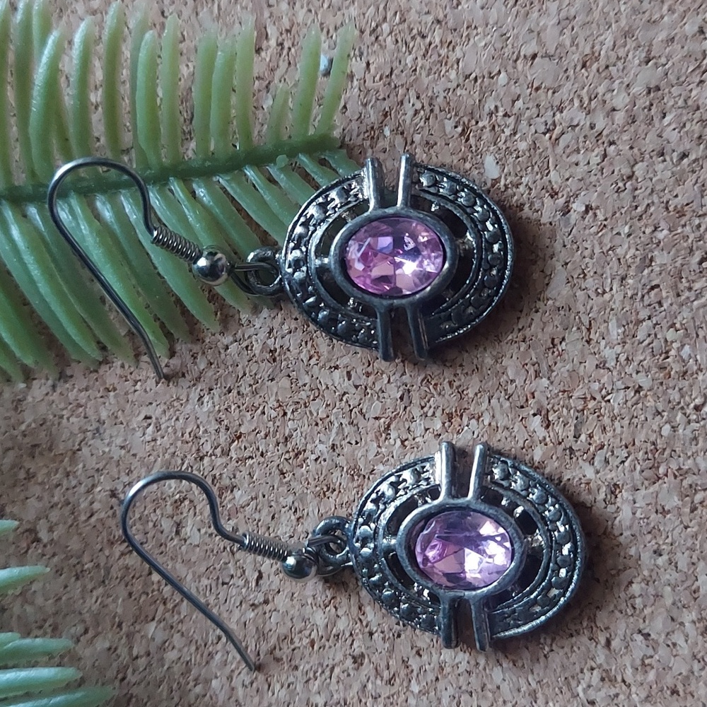 E2392 Vintage Elegant Pink Crystal Stone Dangle Earrings